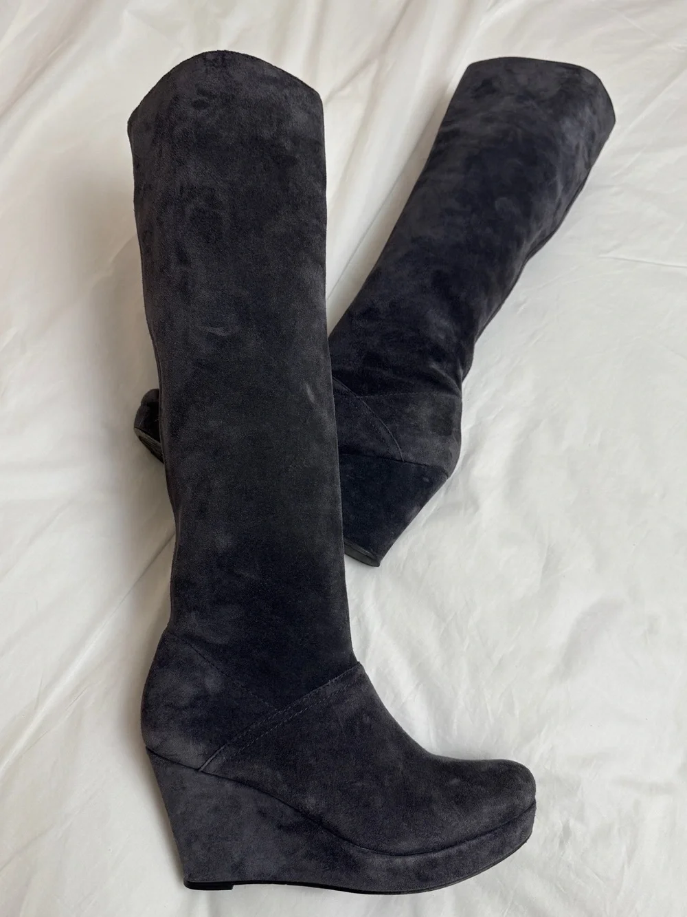 DVF Diane Von Furstenberg Grayish Blue Suede Wedge Knee High Boots Size 7.5 Plat